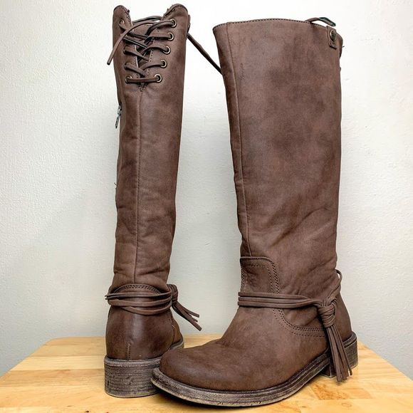 round toe knee high boots